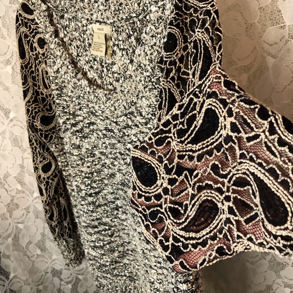 Sweater - Picture 4 of 4